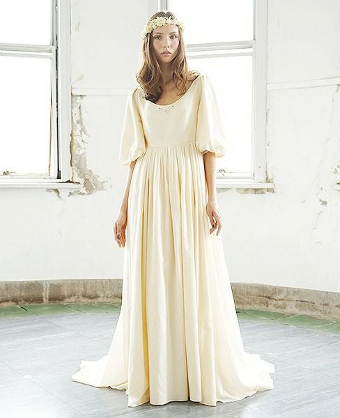 Palm wedding order made.HOSHI オーガニックコットンボリューム袖バックティアードドレス