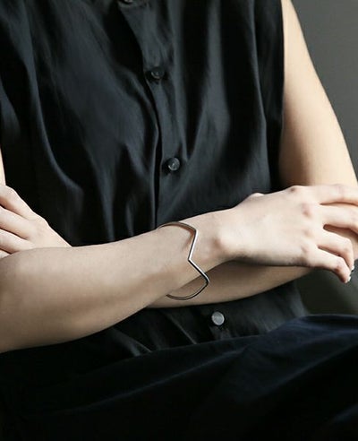 ANOTHERFEATHER.DART BANGLE