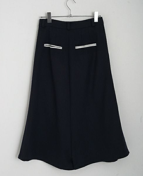 JUN OKAMOTO [P-33074]壊れた時計をこっそり隠しているパンツ