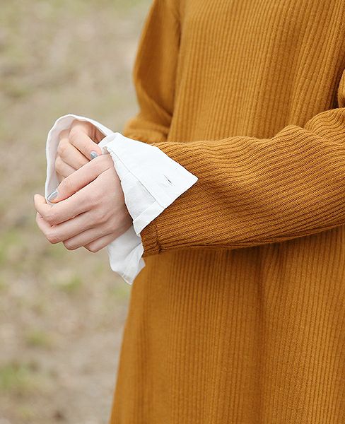 Edwina Hoerl .T-SHIRT[26/EH35TS-01/B]_