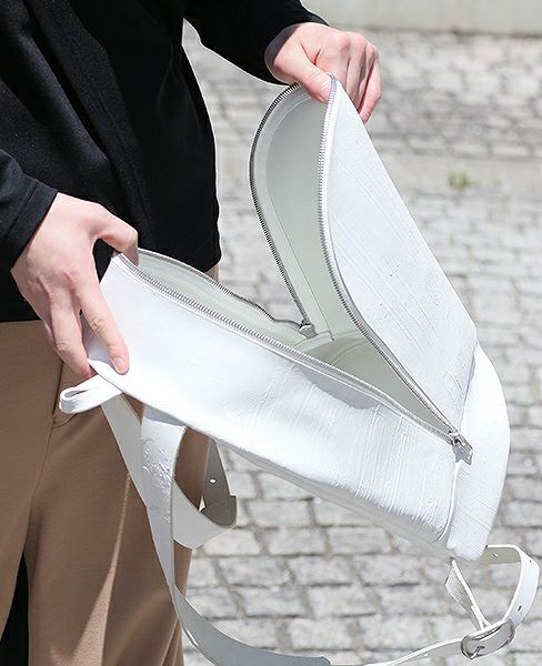 KAGARI YUSUKE.リュック[w17-08-wh]