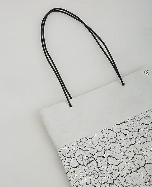 KAGARI YUSUKE.壁布トート[東京/東神田]