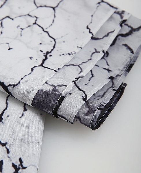 KAGARI YUSUKE.壁布[東京/東神田]