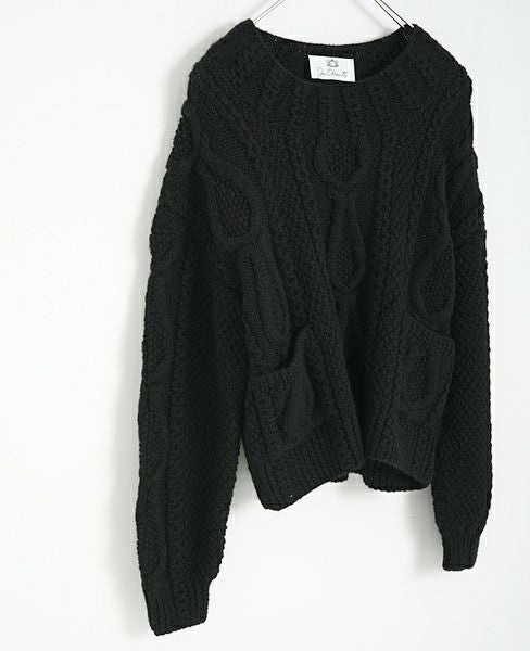 JUN OKAMOTO.アイルランドの馬の蹄みたいなニット