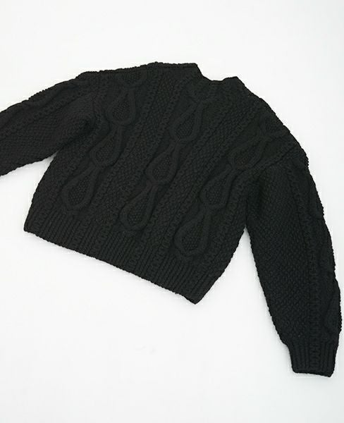 JUN OKAMOTO.アイルランドの馬の蹄みたいなニット