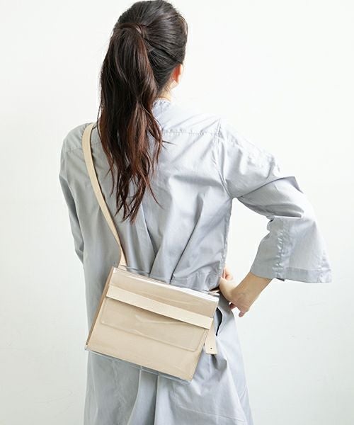 macromauro マクロマウロ.P V L Bag Medium_