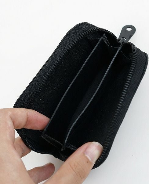 KAGARI YUSUKE.ラウンドジップ・ミニ[mw10-cc/bk]