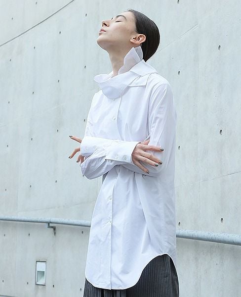 AKIKOAOKI.flower collar blouse[AA18AW-SH02/WH]