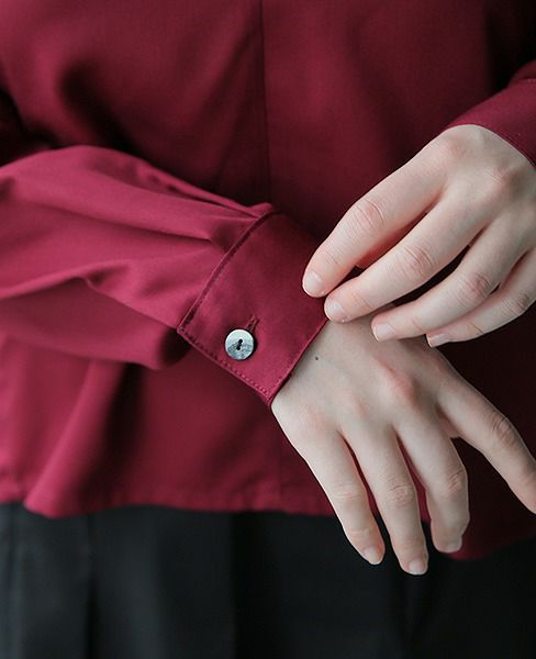 JUN OKAMOTO.赤ワインとオリーブ漬けのような関係のトップス[TOP-33192/BORDEAUX]