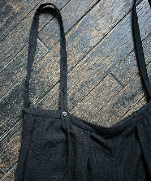 Mochi.モチ.suspenders wide pants [18AW-PT01]