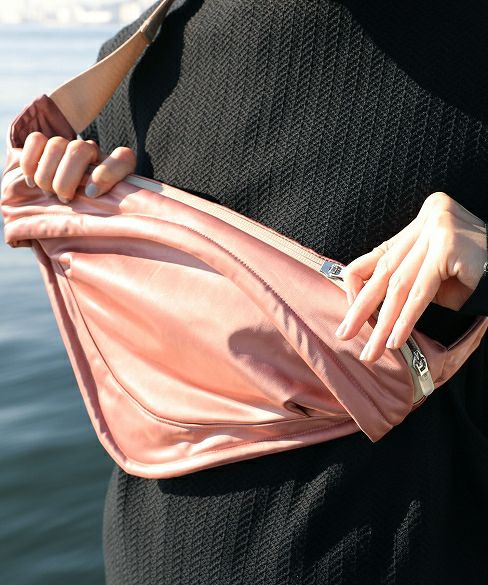 hatra Optical Bag オプティカルバッグ ボディバッグ PINK hatra ハトラ body Bag [PINK]_