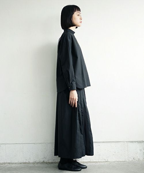 Mochi.モチ.petit high necked shirt [19SS-BL01/black]