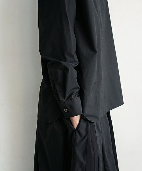 Mochi.モチ.petit high necked shirt [19SS-BL01/black]