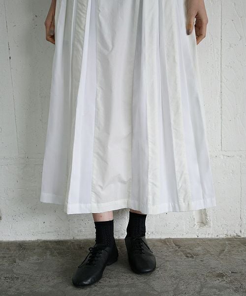 Mochi.モチ.tuck long skirt [19SS-SK01/white]