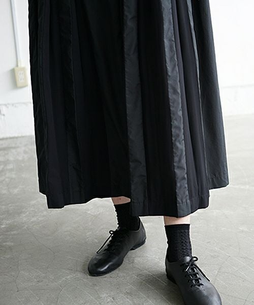 Mochi.モチ.tuck long skirt [19SS-SK01/black]