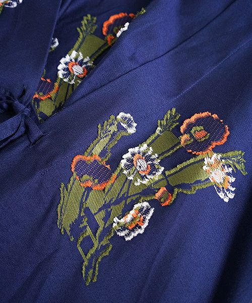 JUN OKAMOTO.祖母がよく描いてくれたガーベラのワンピース[RO-33203/NAVY]