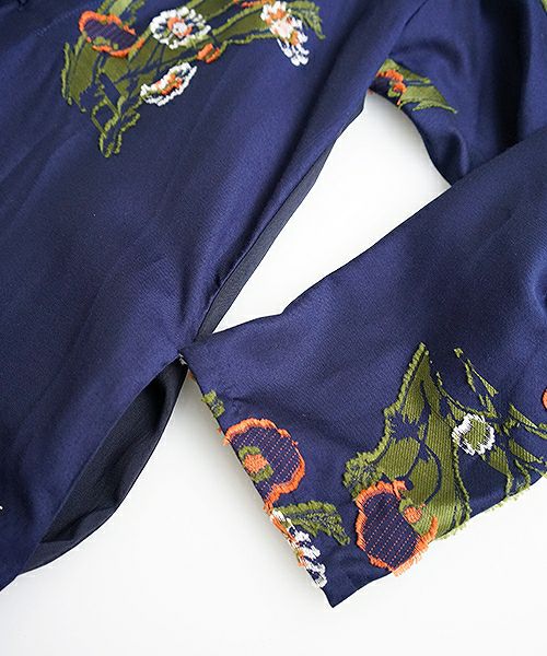 JUN OKAMOTO.祖母がよく描いてくれたガーベラのワンピース[RO-33203/NAVY]