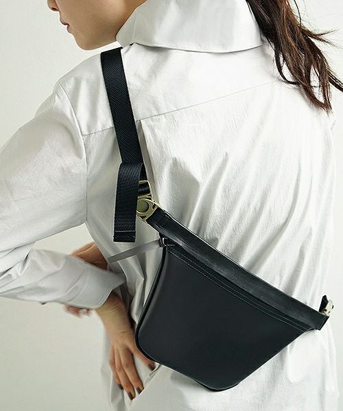 macromauro マクロマウロ.plane bag small PVC[black]_