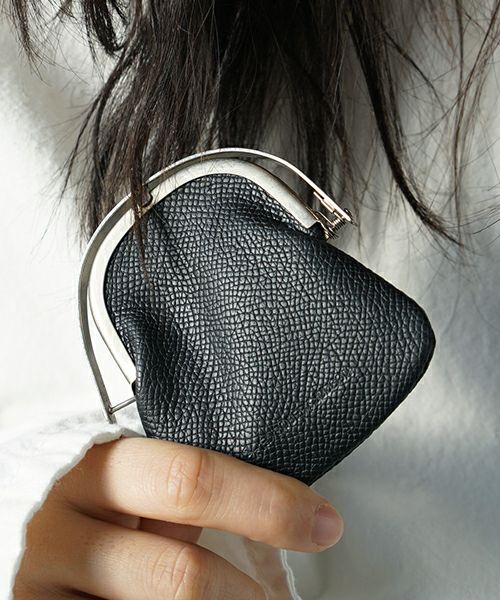 EDROBERTJUDSON.エドロバートジャドソン.FRAME PURSE[B01Z CO-04 / 05.BLACK]