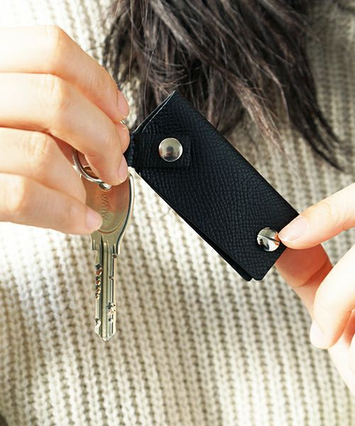 EDROBERTJUDSON.エドロバートジャドソン.KEY CASE[B01Z AC-11 / 05.black]