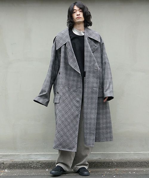 Edwina Hoerl .coat[02/EH39C-03/form-giving function of death]_