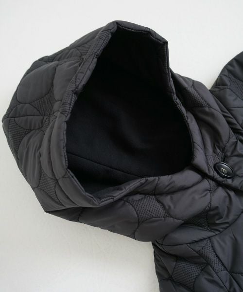 Mochi モチ quilted hood coat[ma9-co-01/black・khaki]