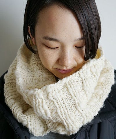 Mochi.モチ.hand Knitted snood [ma9-ac-01]