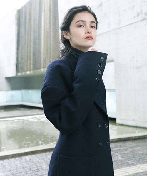 AKIKOAOKI shoulder long coat[C03]