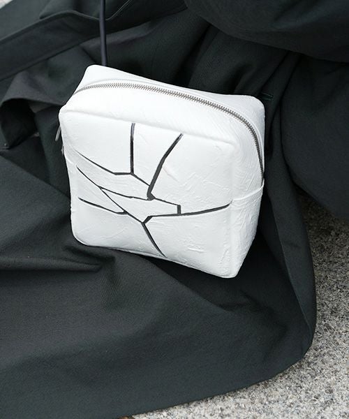 KAGARI YUSUKE.カガリユウスケ.ピクセル・クラッシュ[w19-05 wh/crash]