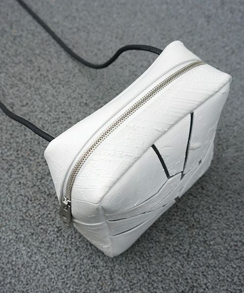 KAGARI YUSUKE.カガリユウスケ.ピクセル・クラッシュ[w19-05 wh/crash]