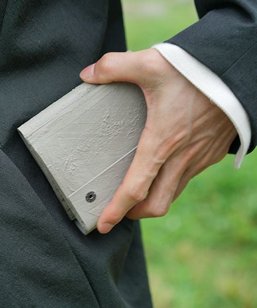 KAGARI YUSUKE.カガリユウスケ.三つ折り財布[mw-12 gr]