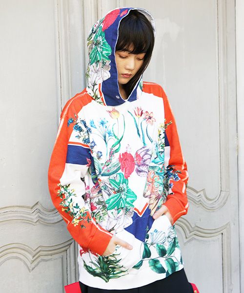 a*o様 あちゃちゅむ お花パーカー 花柄フード付きパーカー AHCAHCUM あちゃちゅむ お花の体ジップパーカー（シロ）