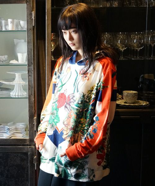 AHCAHCUM あちゃちゅむ.フラワーラインパーカー