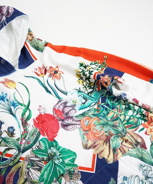 AHCAHCUM あちゃちゅむ.フラワーラインパーカー