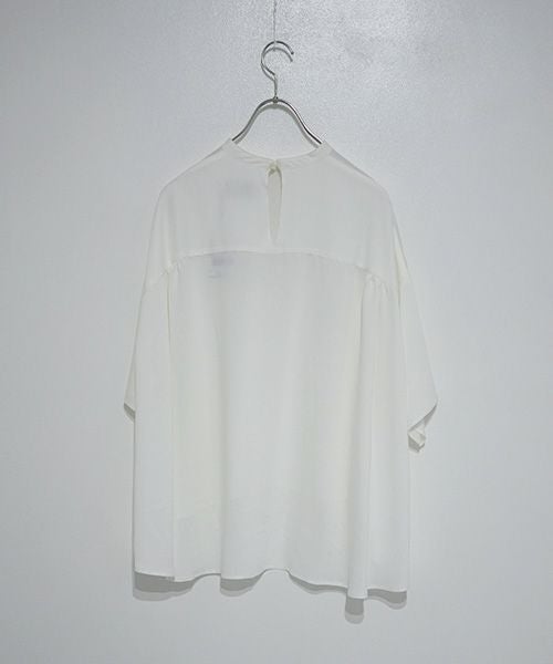 JUN OKAMOTO ジュンオカモト .真夏の空飛ぶ積乱雲のようなブラウス[TOP-33228]