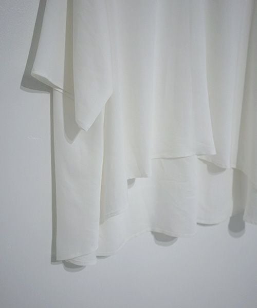 JUN OKAMOTO ジュンオカモト .真夏の空飛ぶ積乱雲のようなブラウス[TOP-33228]