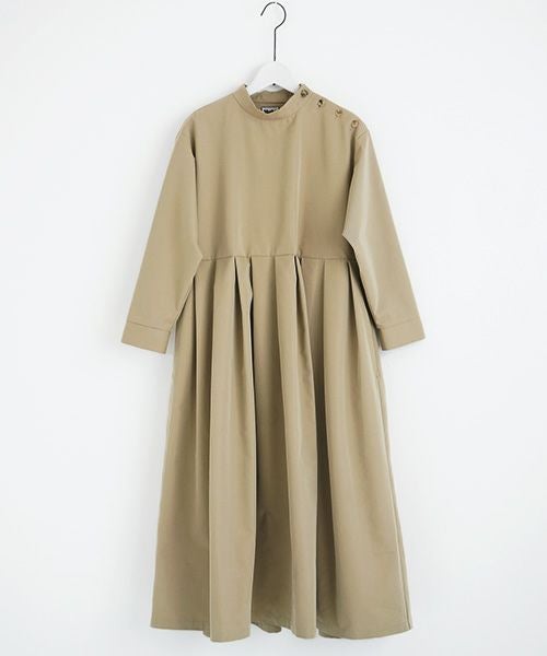 Mochi.モチ.hight neck tuck dress [khaki beige]