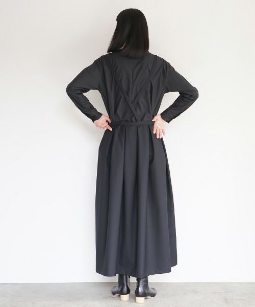 Mochi.モチ.suspender skirt [black]