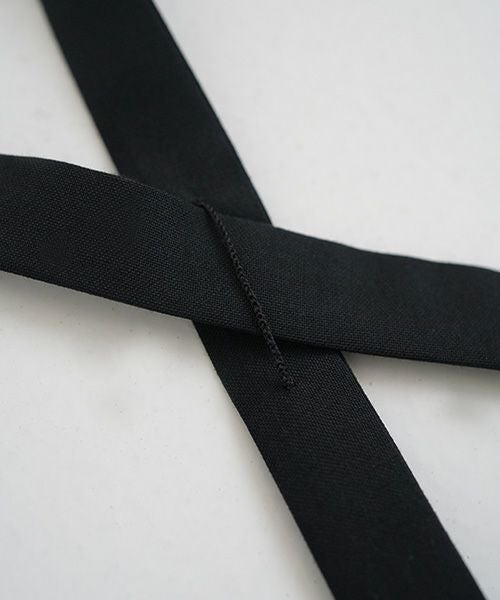 Mochi.モチ.suspender skirt [black]