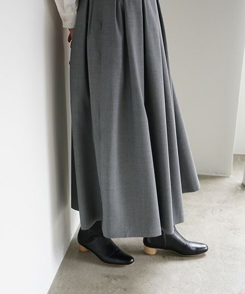 Mochi モチ suspender skirt [grey]