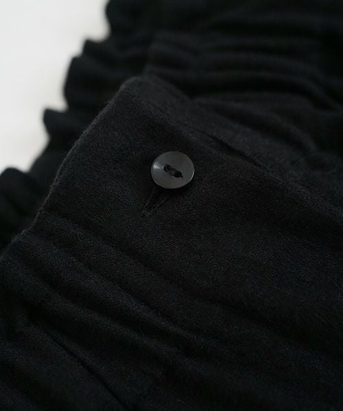 Mochi モチ cropped wide pants [black]