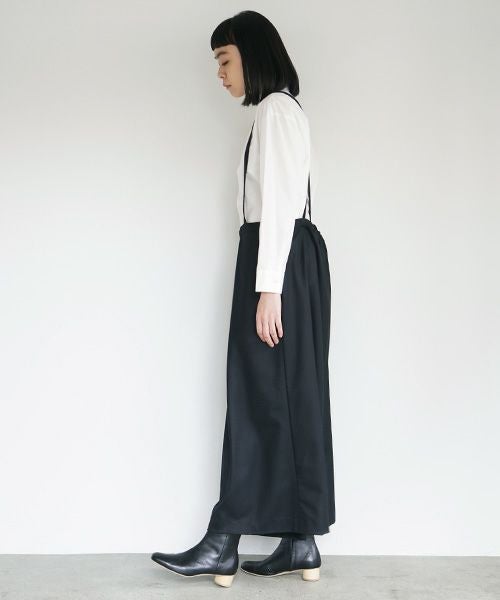 Mochi.モチ.suspender wide pants [black]