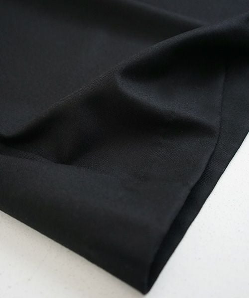 Mochi.モチ.suspender wide pants [black]