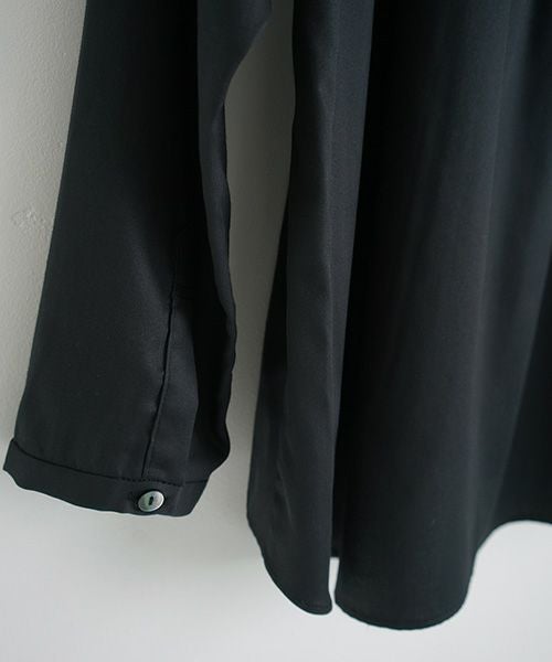 Mochi.モチ.no collar shirt [black]