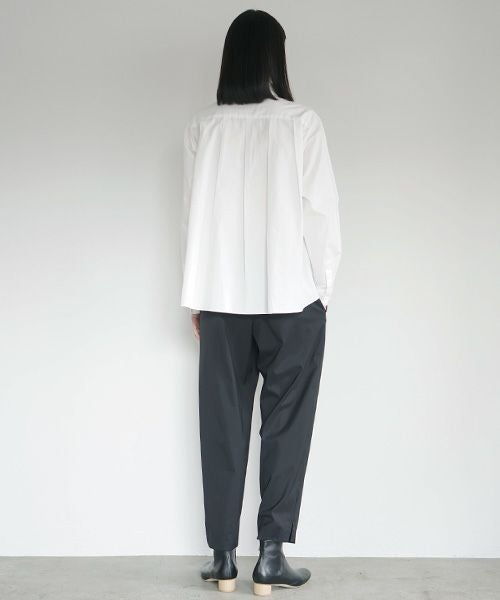 Mochi.モチ.tucked shirt [white]