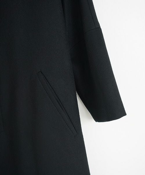 Mochi.モチ.no collar coat [black]