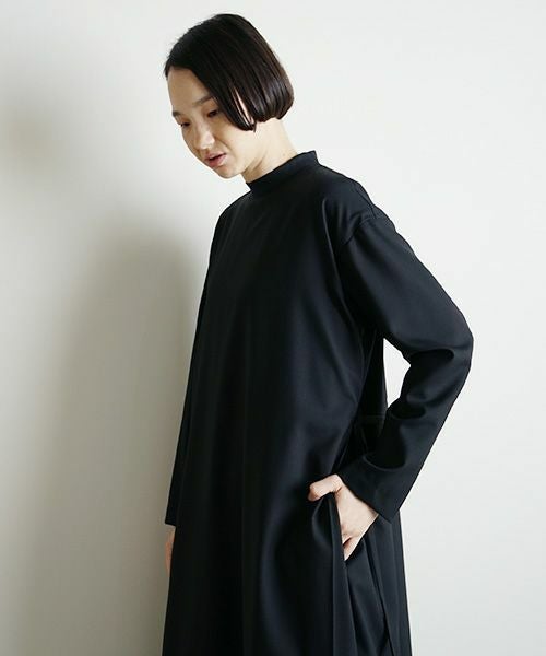 Mochi<br>モチ<br>high neck dress [black]<br>ブラックドレス
