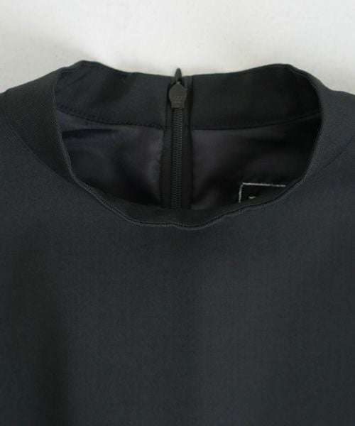 Mochi<br>モチ<br>high neck dress [black]<br>ブラックドレス