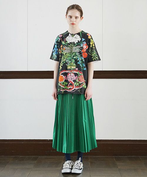 AHCAHCUM あちゃちゅむ お花の体Tシャツ[01-203-1501/black]