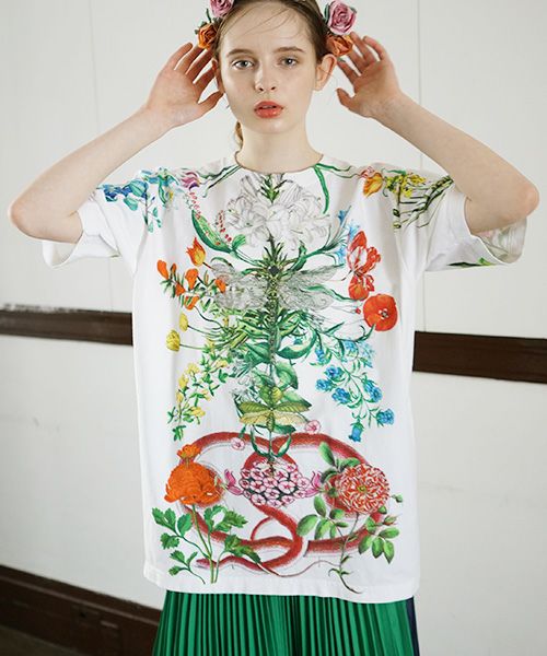 あちゃちゅむTシャツ/サイズ大きめ AHCAHCUM あちゃちゅむ お花の体Tシャツ[01-203-1501/multi]